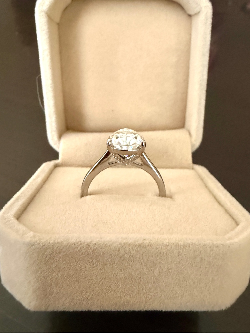 Pear-Shaped Moissanite Solitaire Engagement Ring 3 carats, sz 7, Sterling Silver - Picture 4 of 8